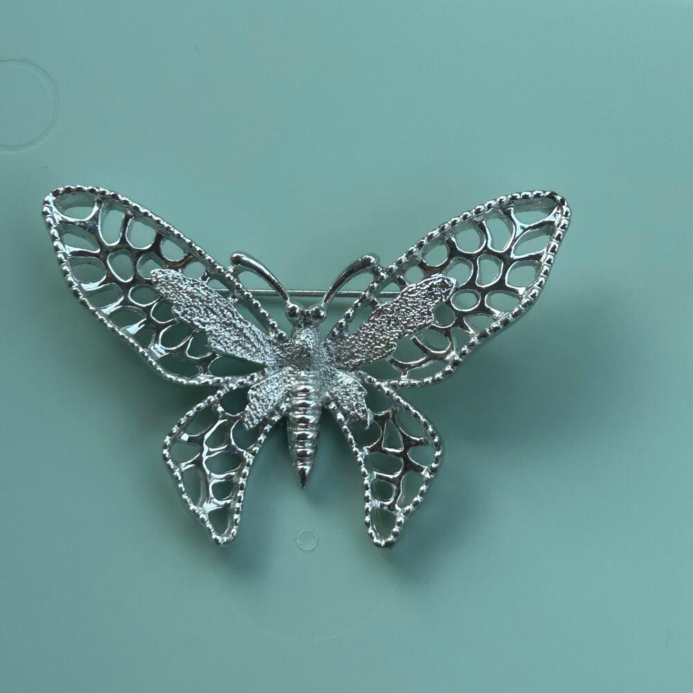 Vintage Signed Sarah Coventry Silver Tone Butterfly Brooch